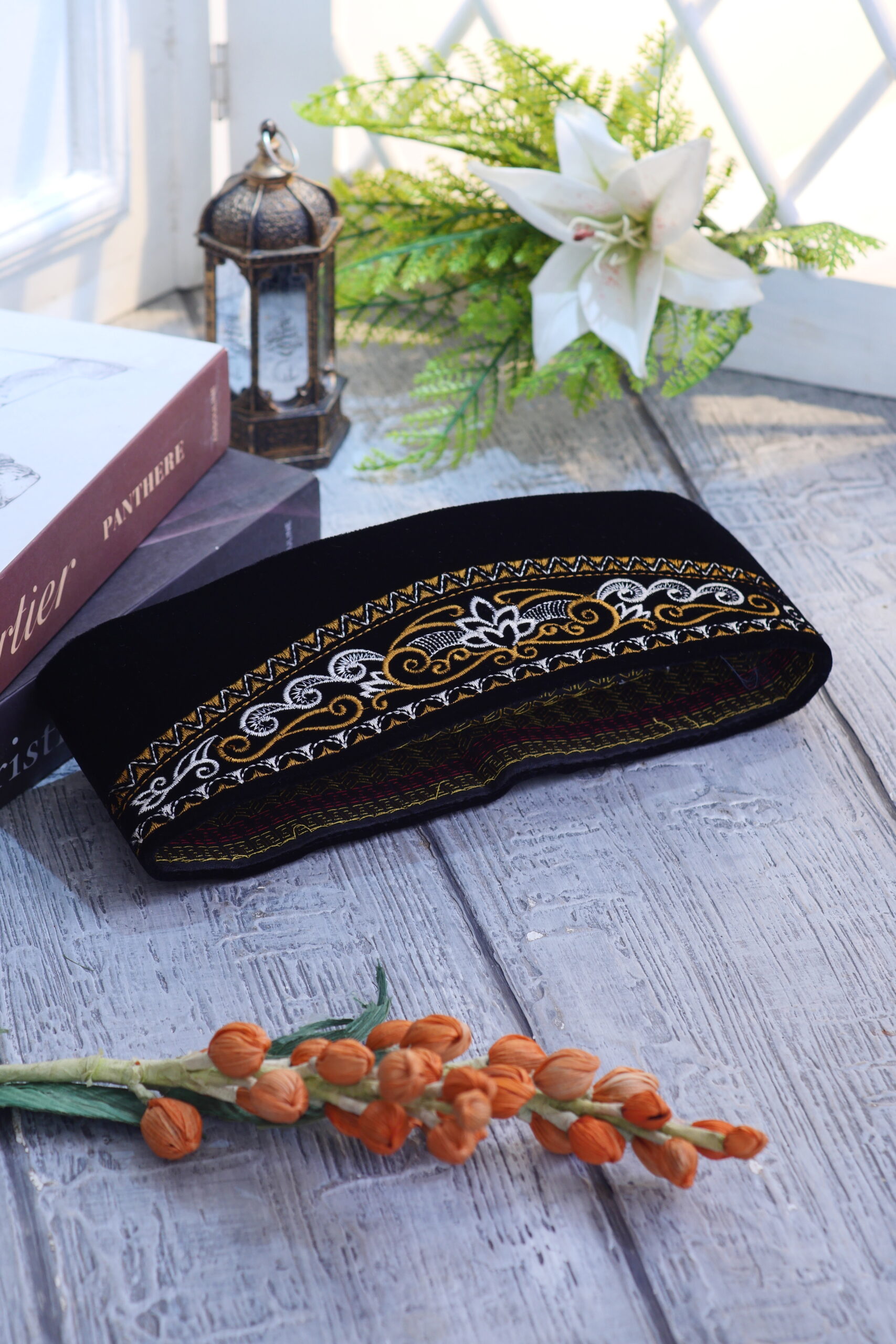 Peci Motif Full AC Peci Motif Full AC